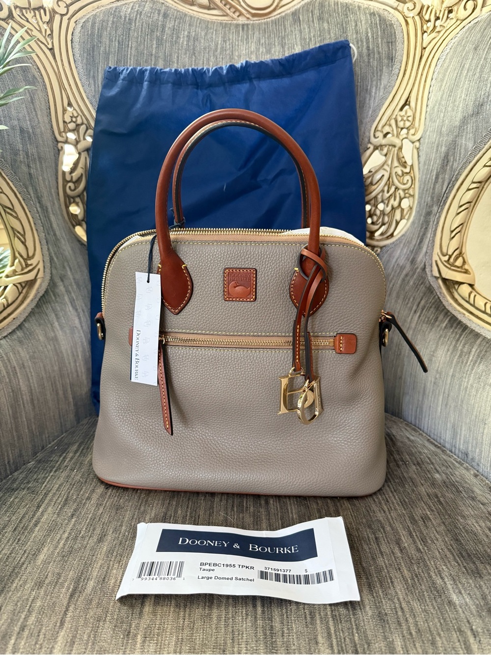 NWT!!! Dooney & Bourke Women's Pebble Large Domed Satchel